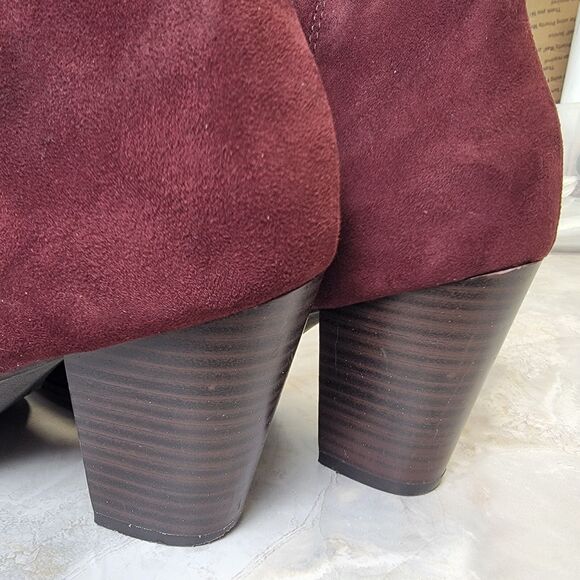 Old Navy Women's Size 8 Oxblood/Burgundy Block Heeled Ankle Boot - Picture 13 of 16